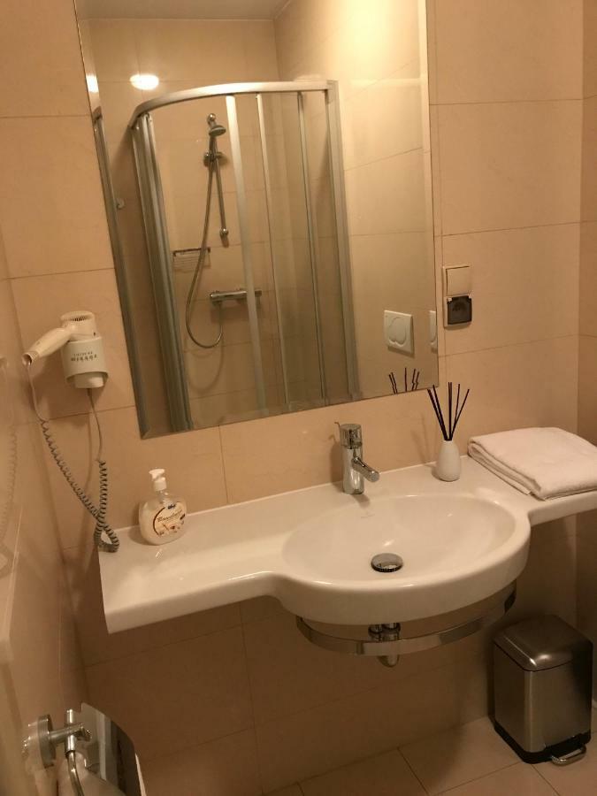 Apartament 454 W Hotelu Diva Kołobrzeg Exteriör bild